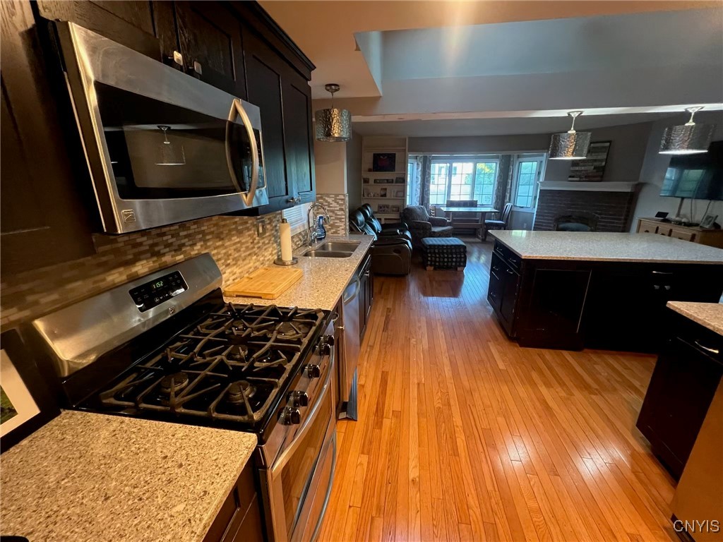 2817 Brighton Place, Utica, New York image 2