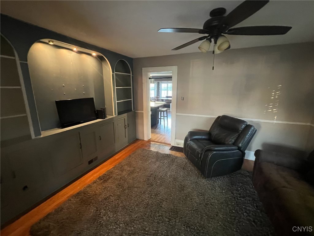 2817 Brighton Place, Utica, New York image 11