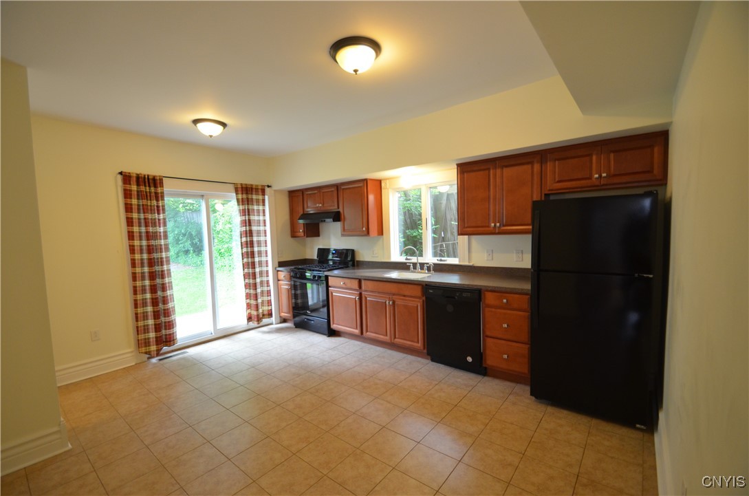 Syracuse, New York 13203, United States, 2 Bedrooms Bedrooms, ,1 BathroomBathrooms,Residential,Active,154929