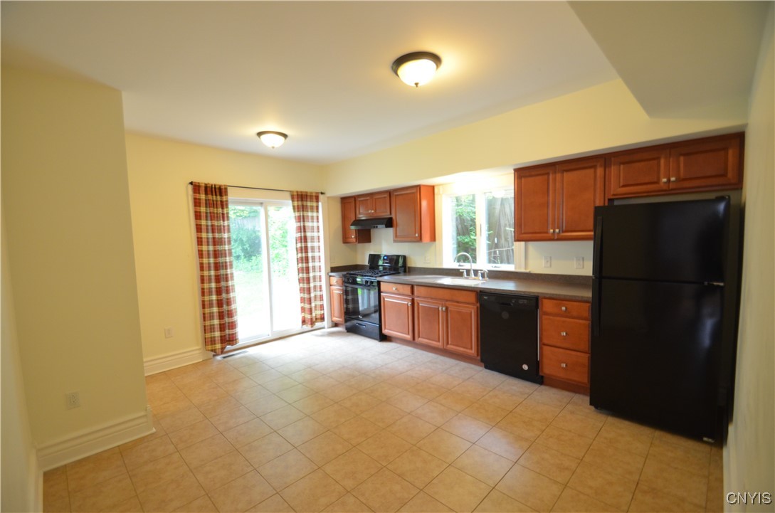 Syracuse, New York 13203, United States, 2 Bedrooms Bedrooms, ,1 BathroomBathrooms,Residential,Active,154929