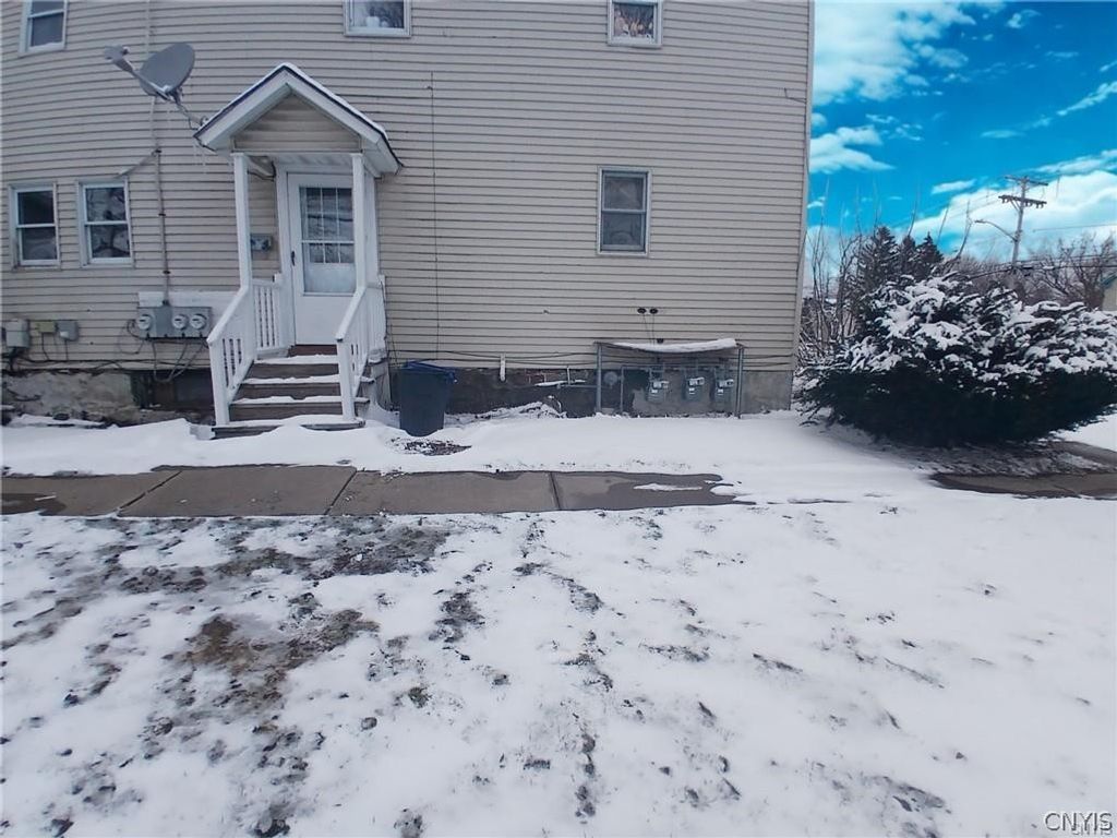 Photo of 74 W 1st Street S #1, Fulton, NY 13069 (MLS # S1667470)