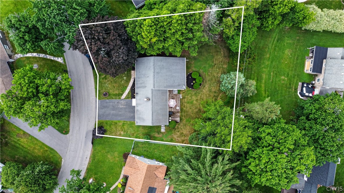 5 Lyndon Rd