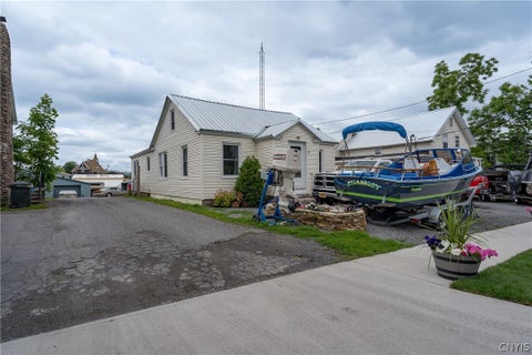 Tiny photo for 16 Bethune Street, Alexandria, NY 13607 (MLS # S1714641)