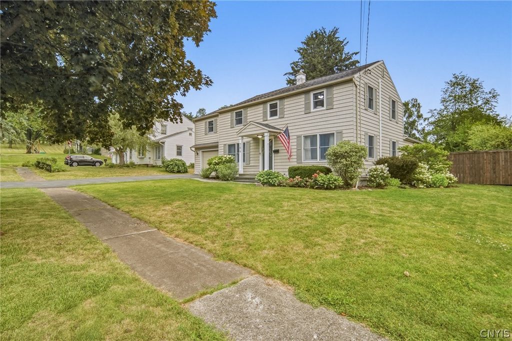 Photo of 704 Hickory Street, Salina, NY 13088 (MLS # S1698844)