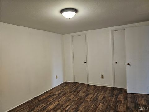 Tiny photo for 25 Elm Street, Tully, NY 13159 (MLS # S1655757)