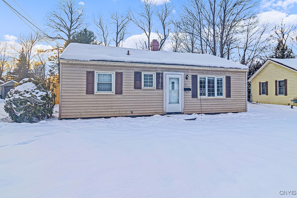 81 Oakdale Ave S Ave, New Hartford, New York image 32