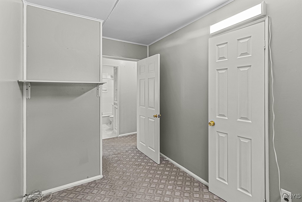 81 Oakdale Ave S Ave, New Hartford, New York image 18