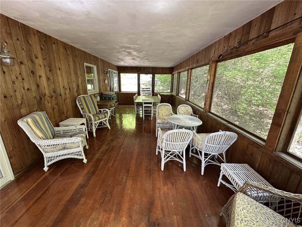 388 Dolphin Point Lane, Niles, New York image 11