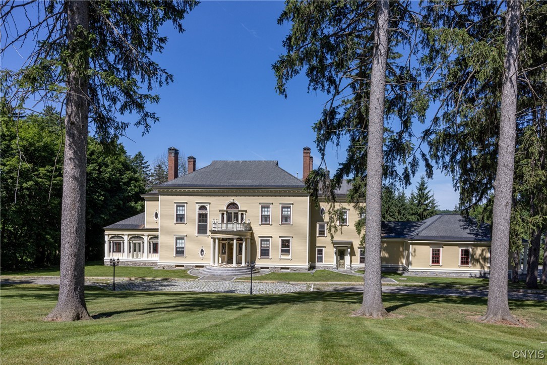 71 Forman Street