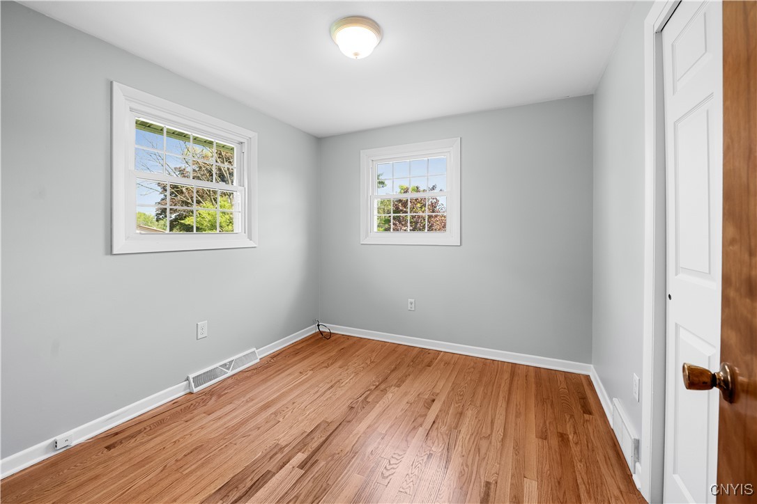107 Rosewood Dr Dr, Clay, New York image 22
