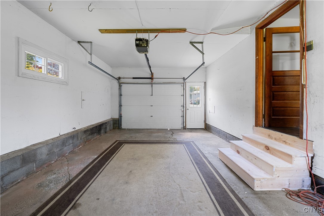 107 Rosewood Dr Dr, Clay, New York image 31