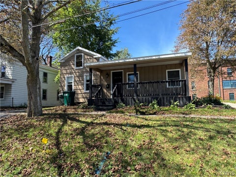 Homes For Sale - 9 Ellen Street<br/> Oswego, NY 13126
