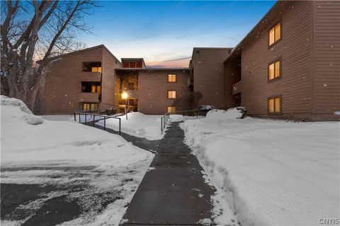 240 Watertree Drive East Syracuse NY 13057