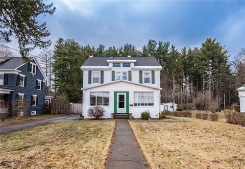 1211 N James Street, Rome-Inside, NY 13440 - MLS#: S1595776