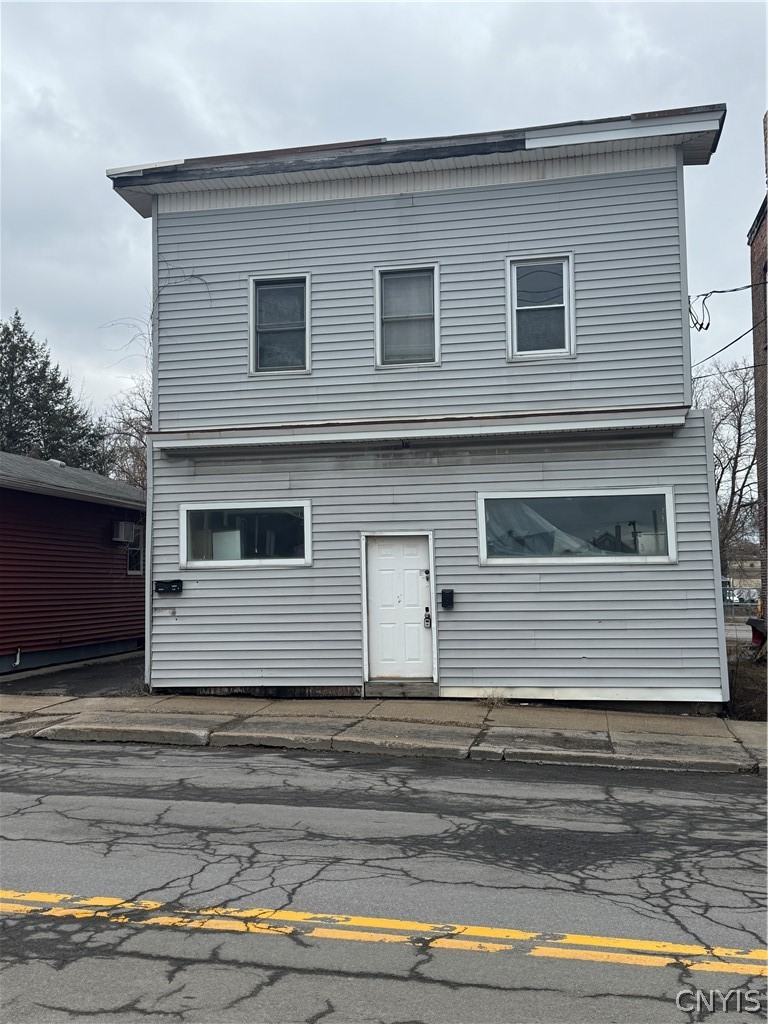 114 S Litchfield Street