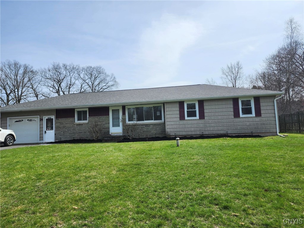 24 Memory Lane, Clay, New York image 1