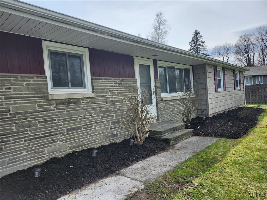 24 Memory Lane, Clay, New York image 30