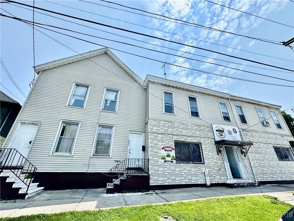 Photo of 901-907 Albany Street, Utica, NY 13501 (MLS # S1652614)