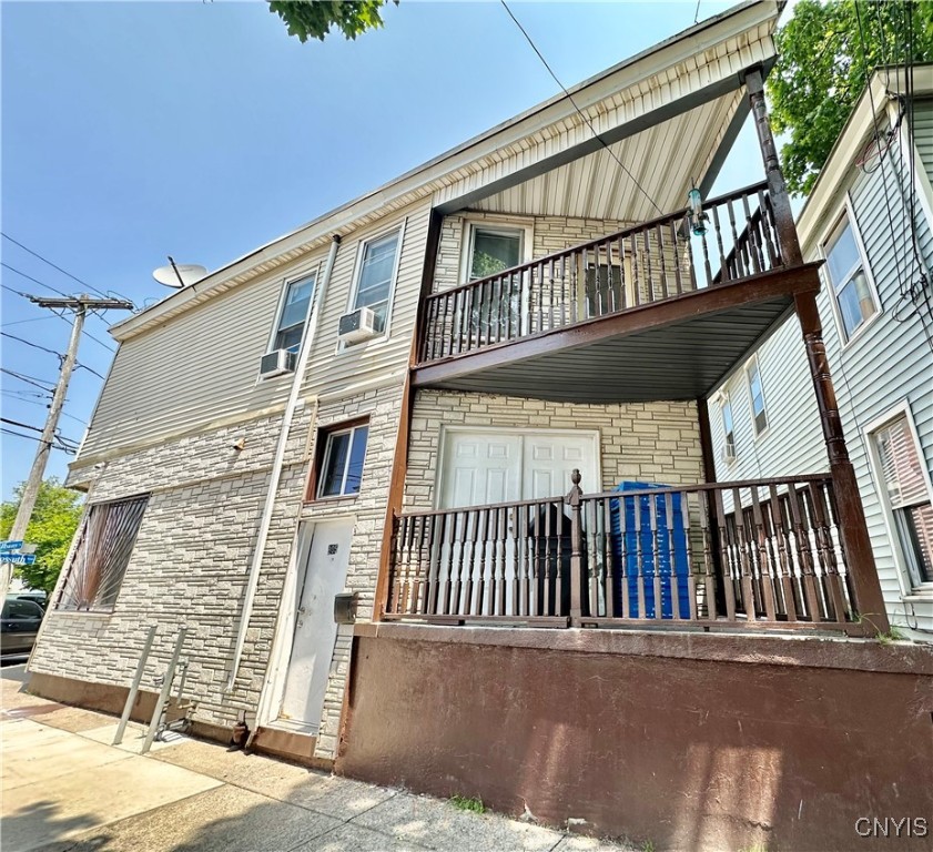 901-907 Albany Street