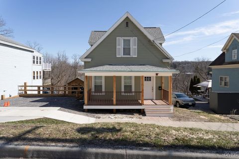 MLS: S1593137