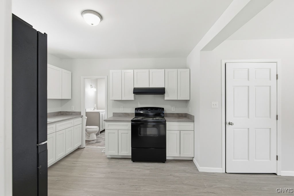 415 W 2nd Street S