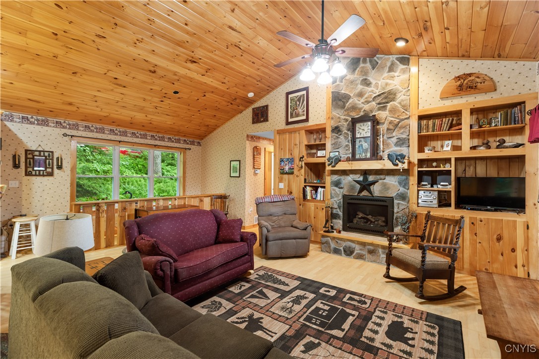 331 Pardee Road