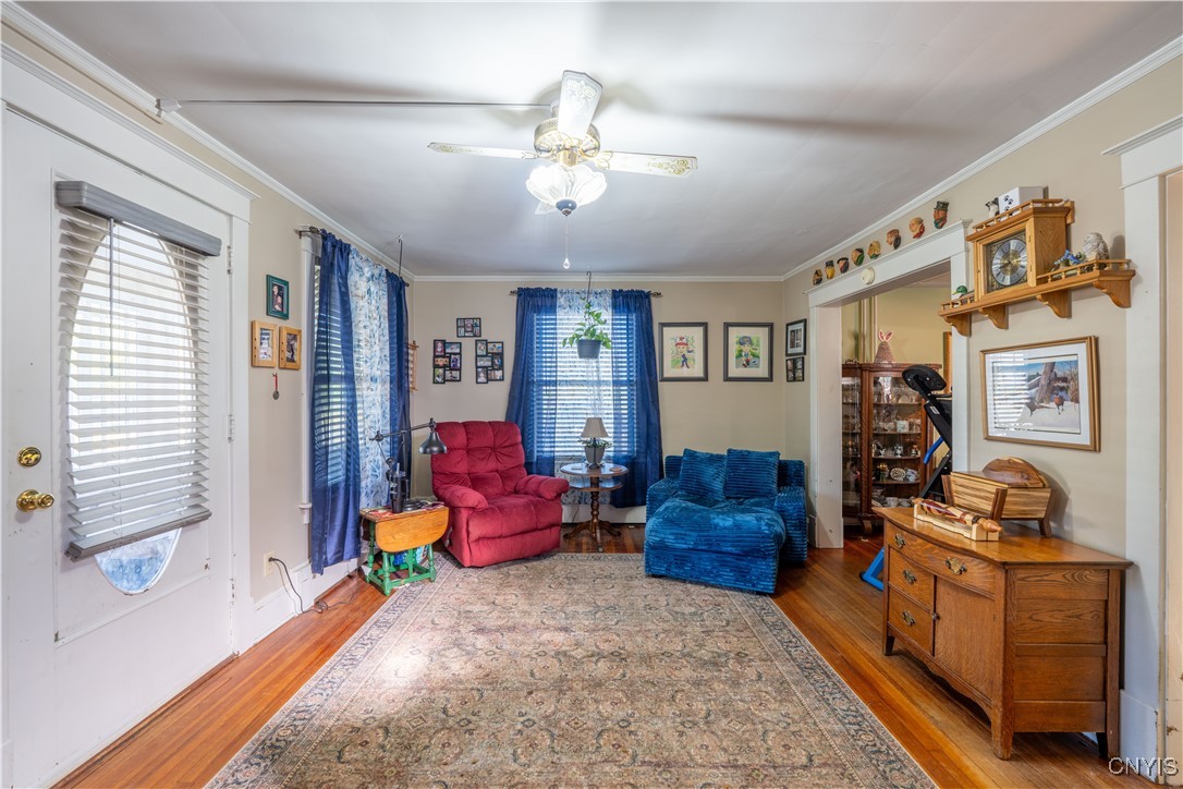 22 E Spofford Avenue