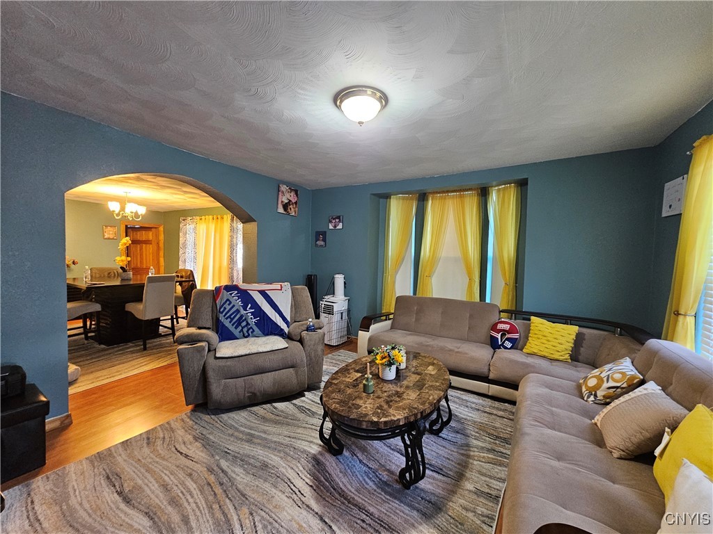 704 Second Street, Utica, New York image 2