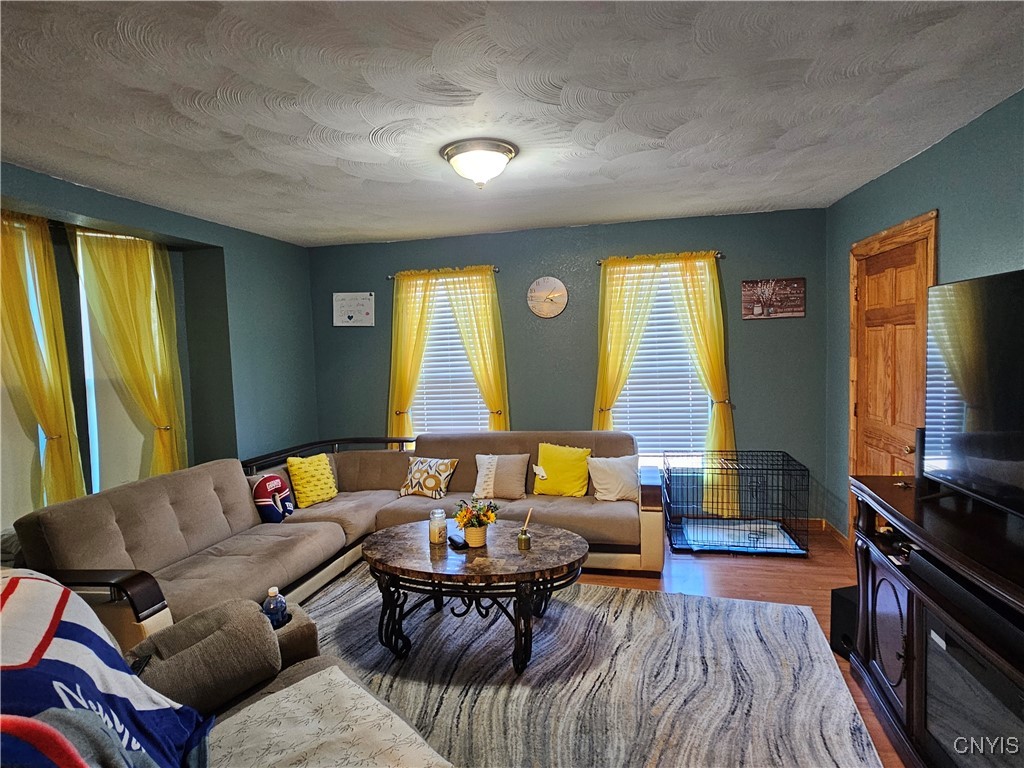 704 Second Street, Utica, New York image 3