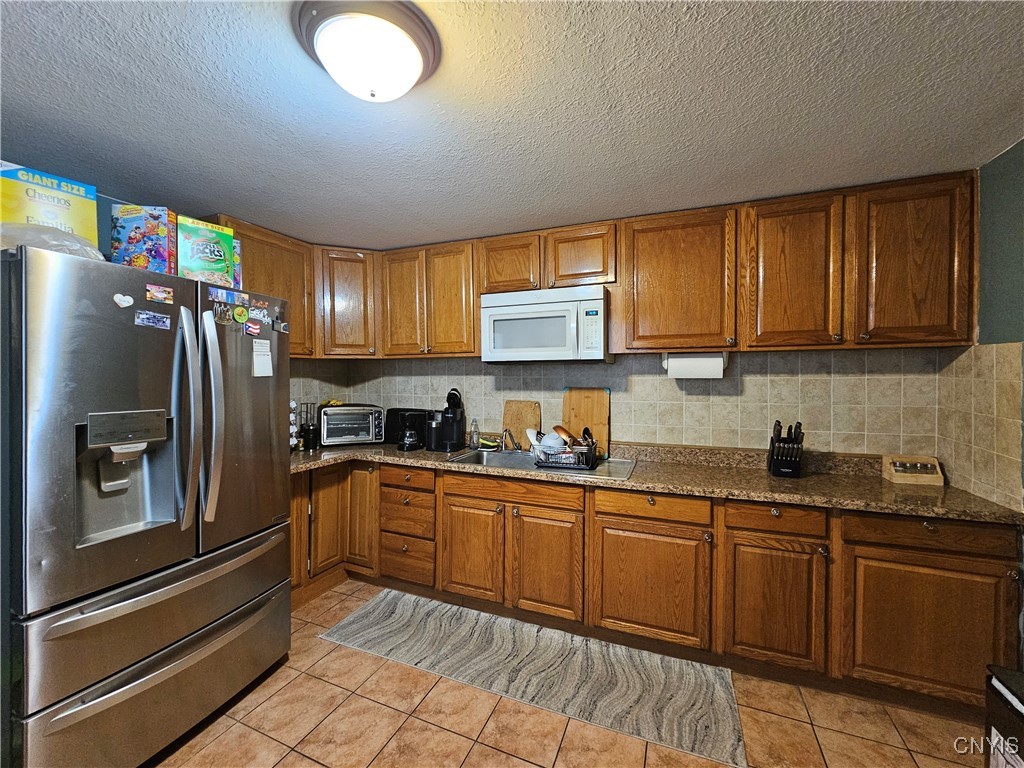 704 Second Street, Utica, New York image 25