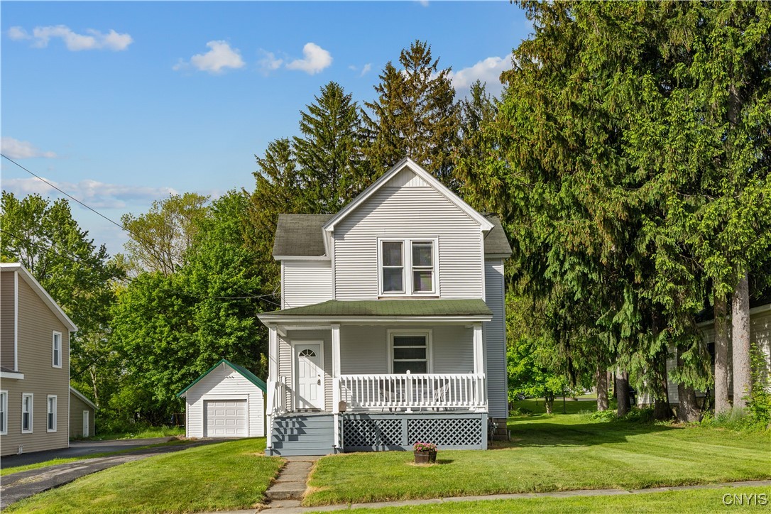 23 Elm Street, New Hartford, New York image 2