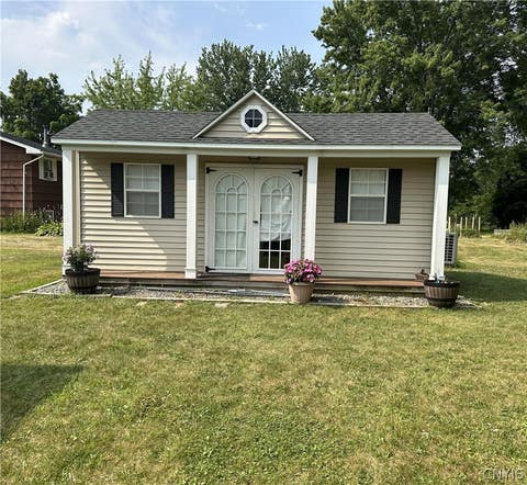 Tiny photo for 8542 Belnor Drive, Cicero, NY 13039 (MLS # S1701945)