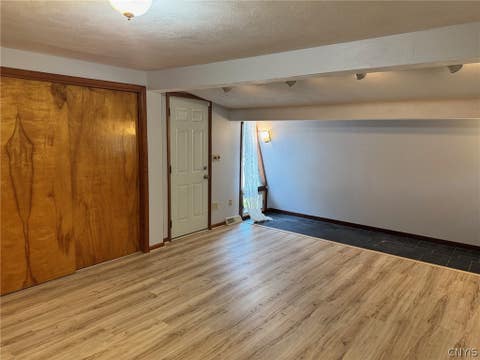 Tiny photo for 8542 Belnor Drive, Cicero, NY 13039 (MLS # S1701945)