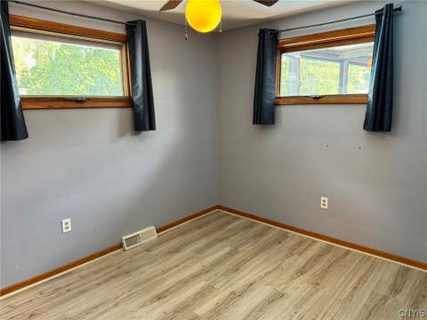 Tiny photo for 8542 Belnor Drive, Cicero, NY 13039 (MLS # S1701945)