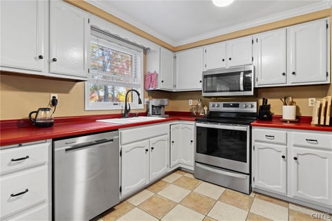 Tiny photo for 105 Unity Circle, Manlius, NY 13116 (MLS # S1724136)
