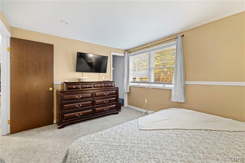 Tiny photo for 105 Unity Circle, Manlius, NY 13116 (MLS # S1724136)