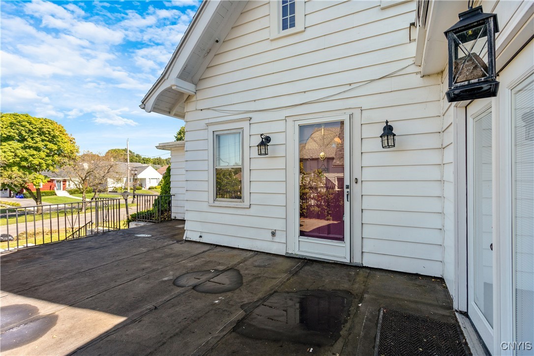 217 Ross Park, Syracuse, New York image 3
