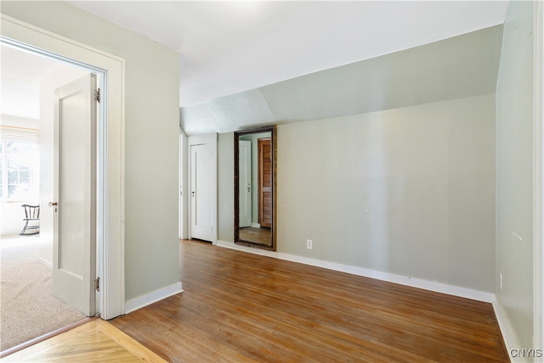 217 Ross Park, Syracuse, New York image 18