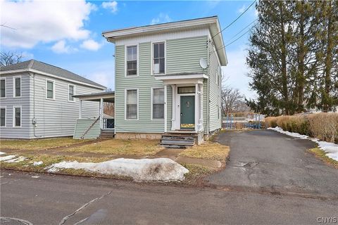 Homes For Sale - 14 Mary Street<br/> Cayuga County, Auburn, NY 13021