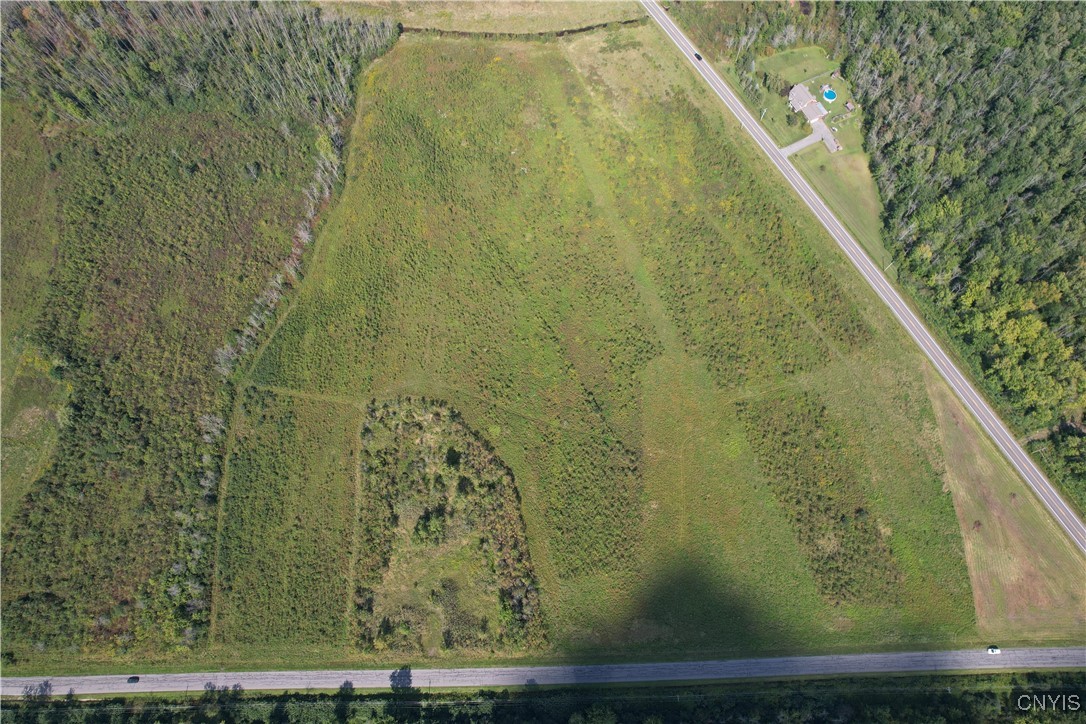 01 Hitchcock Point Road