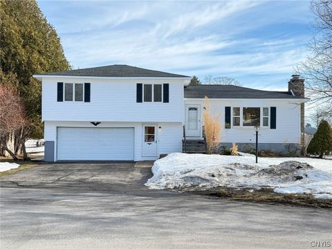 Homes For Sale - 810 Hillview Drive<br/> Herkimer, NY 13350