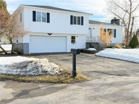810 Hillview Drive Accord NY 13350