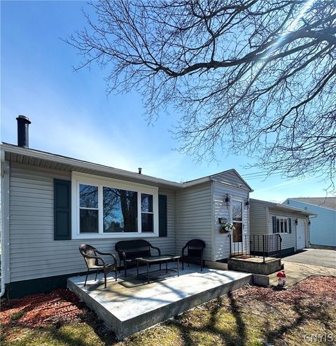 4 Theresa Court Deerfield NY 13502