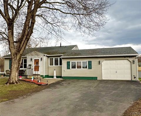 4 Theresa Court Utica NY 13502