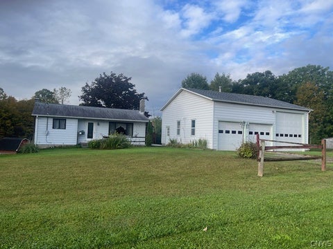 Homes For Sale - 205 Oswego River Road<br/> Schroeppel, NY 13135