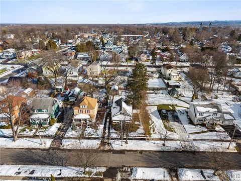 Tiny photo for 106 West Avenue, DeWitt, NY 13057 (MLS # S1654768)