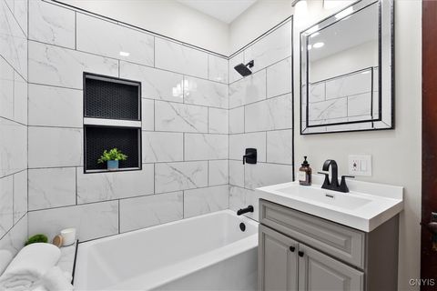 Tiny photo for 106 West Avenue, DeWitt, NY 13057 (MLS # S1654768)