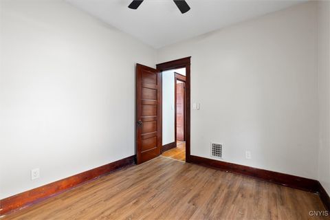 Tiny photo for 106 West Avenue, DeWitt, NY 13057 (MLS # S1654768)