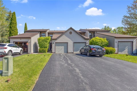 Townhouse For Sale - 8474 Bubbling Springs Drive<br/> Clay, NY 13027