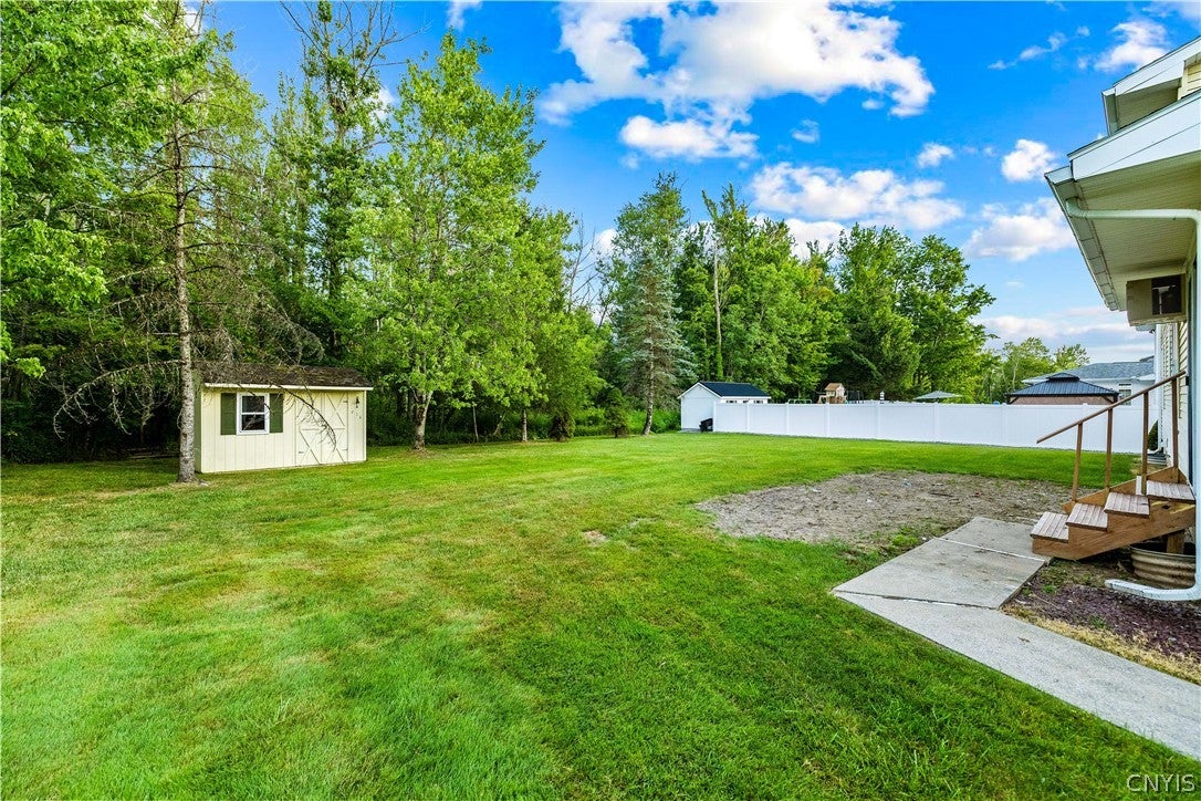 216 Ramblewood Drive